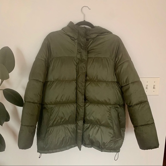 Everlane The ReNew Puffy Puff - Picture 7 of 11